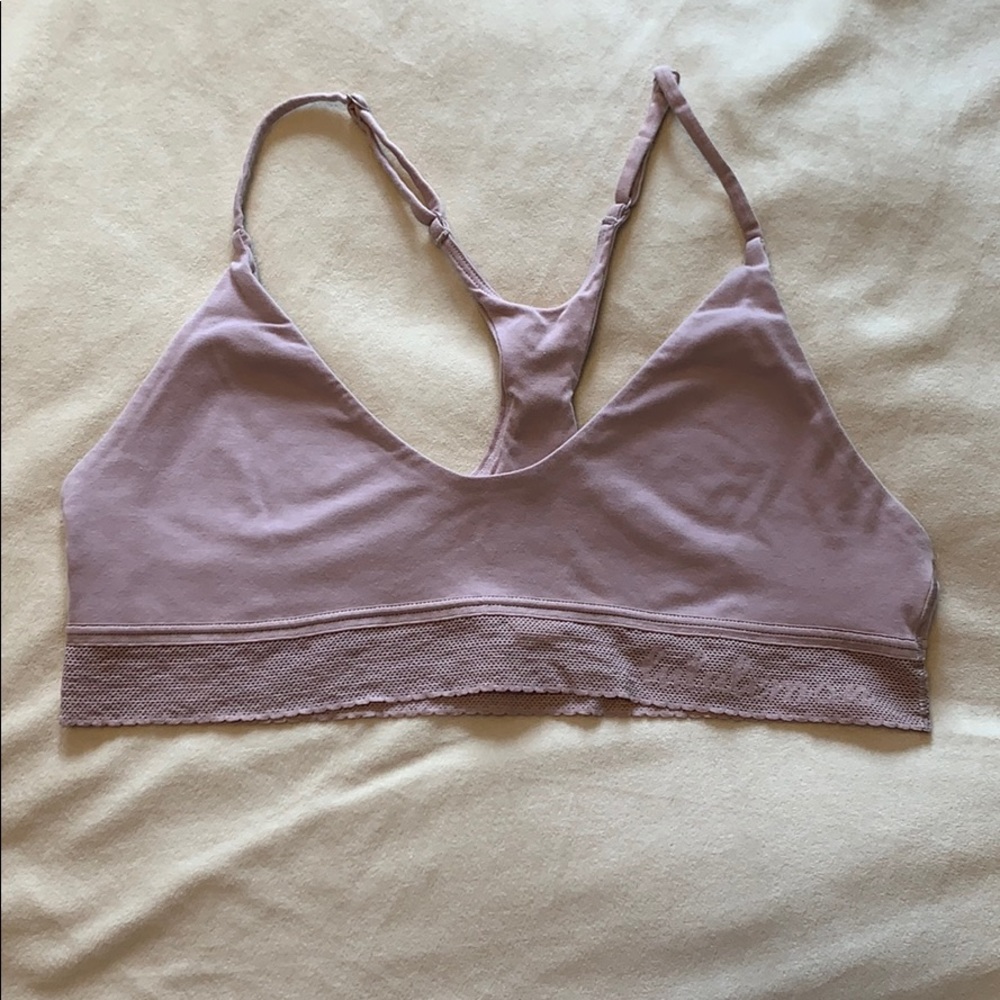 Lululemon sports bra